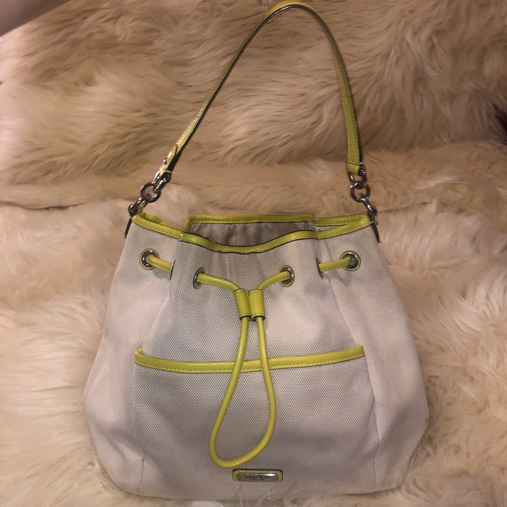 COACH tan and yellow drawstring M1380-F28913
